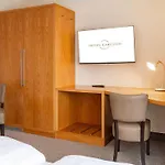 Carlton Hotell