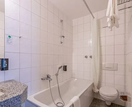 Carlton 3* Duisburg
