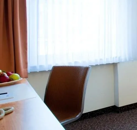 Regent Hotel 3*
