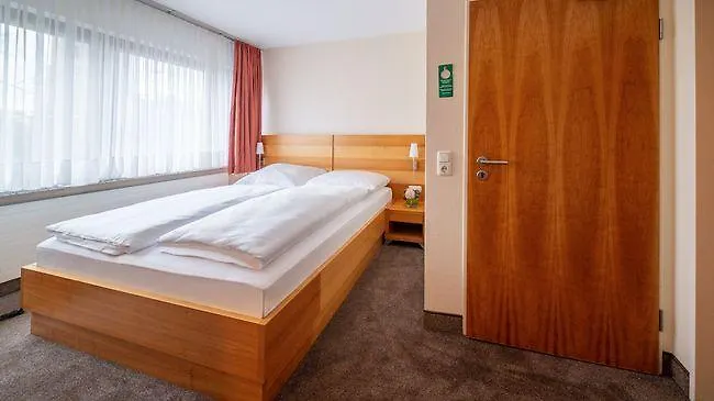 Ξενοδοχείο Carlton 3*