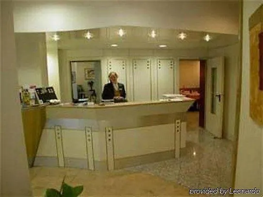 Carlton Ξενοδοχείο